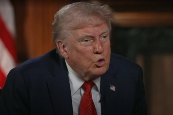 低息配资官网 “是否担忧经济衰退”？ 特朗普：最终会对一切负责